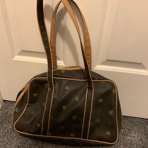 Small duffle/travel bag